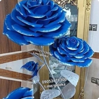گل فومی سه شاخه کنار سالنی؛ گل فومی و پایه‌دار