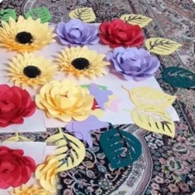 گل کاغذی ۸ عدد گل با ۱۲ عدد برگ - گل کاغذی گلکا